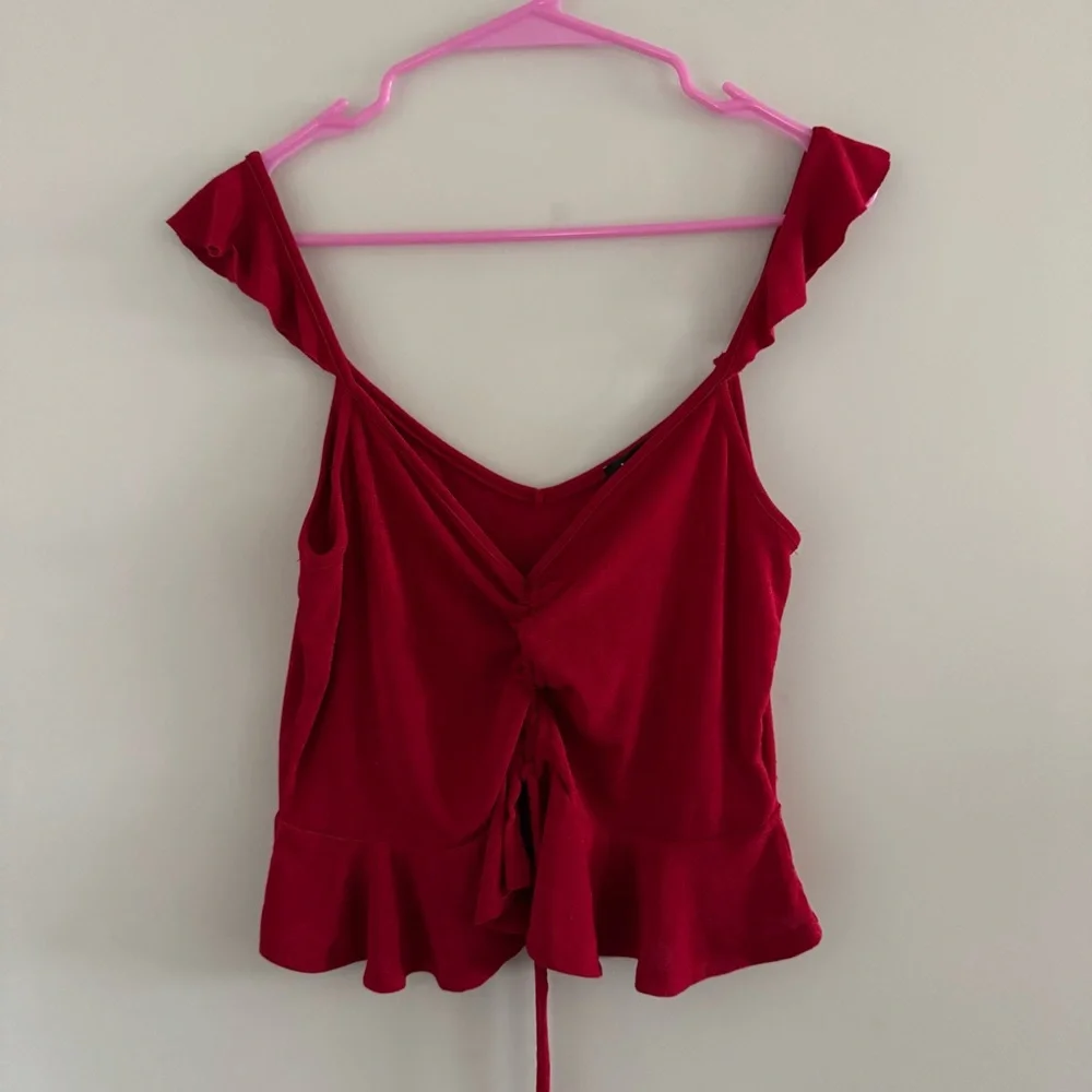 Lulu's Red Ruffle Tie-Back Camisole - Picture 2 of 5